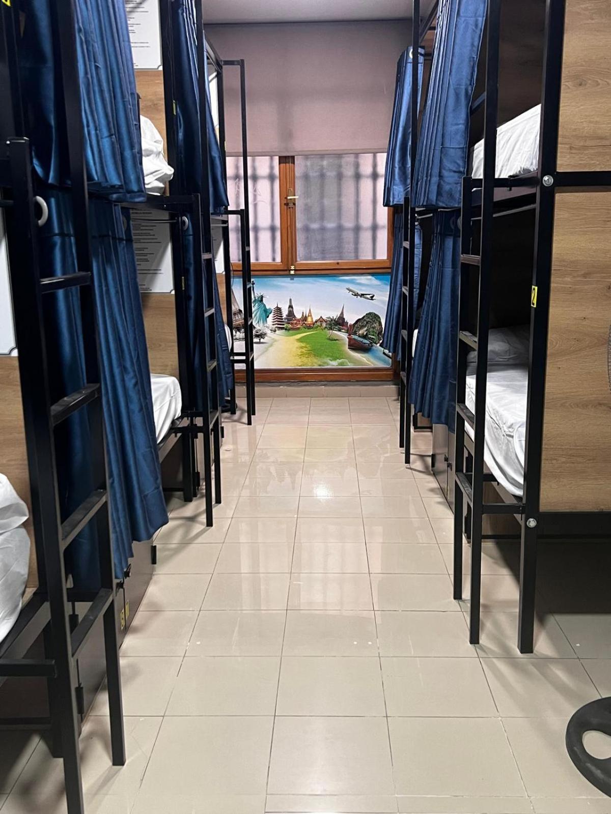 Hostel Estrella 20 马德里 外观 照片