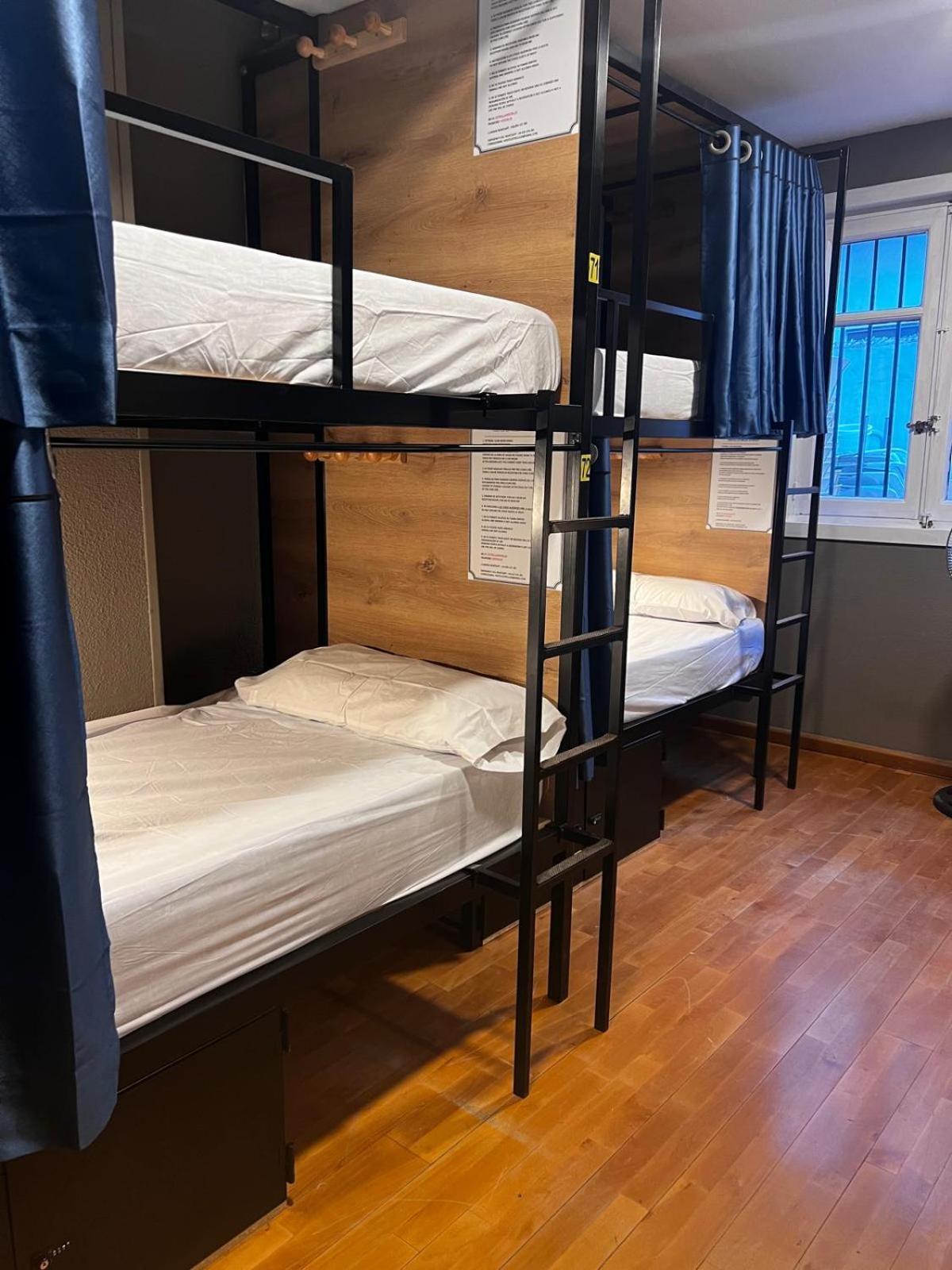 Hostel Estrella 20 马德里 外观 照片