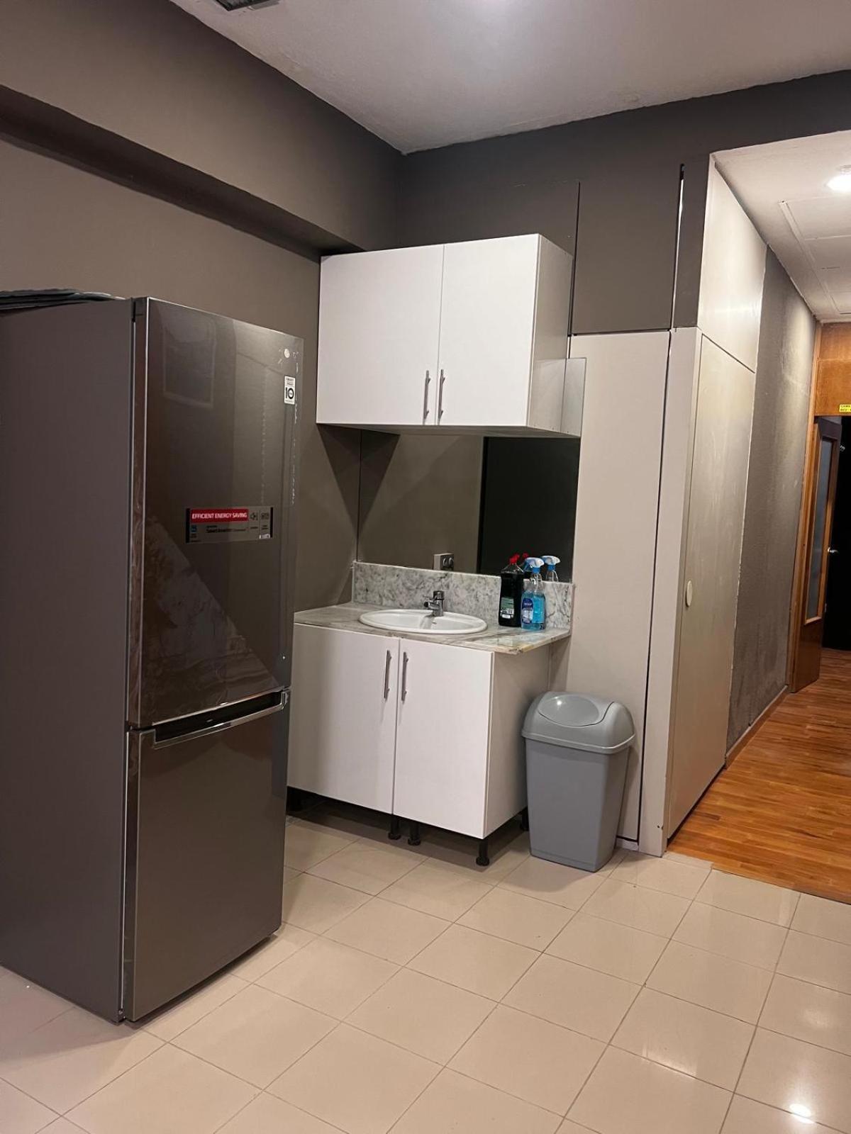 Hostel Estrella 20 马德里 外观 照片