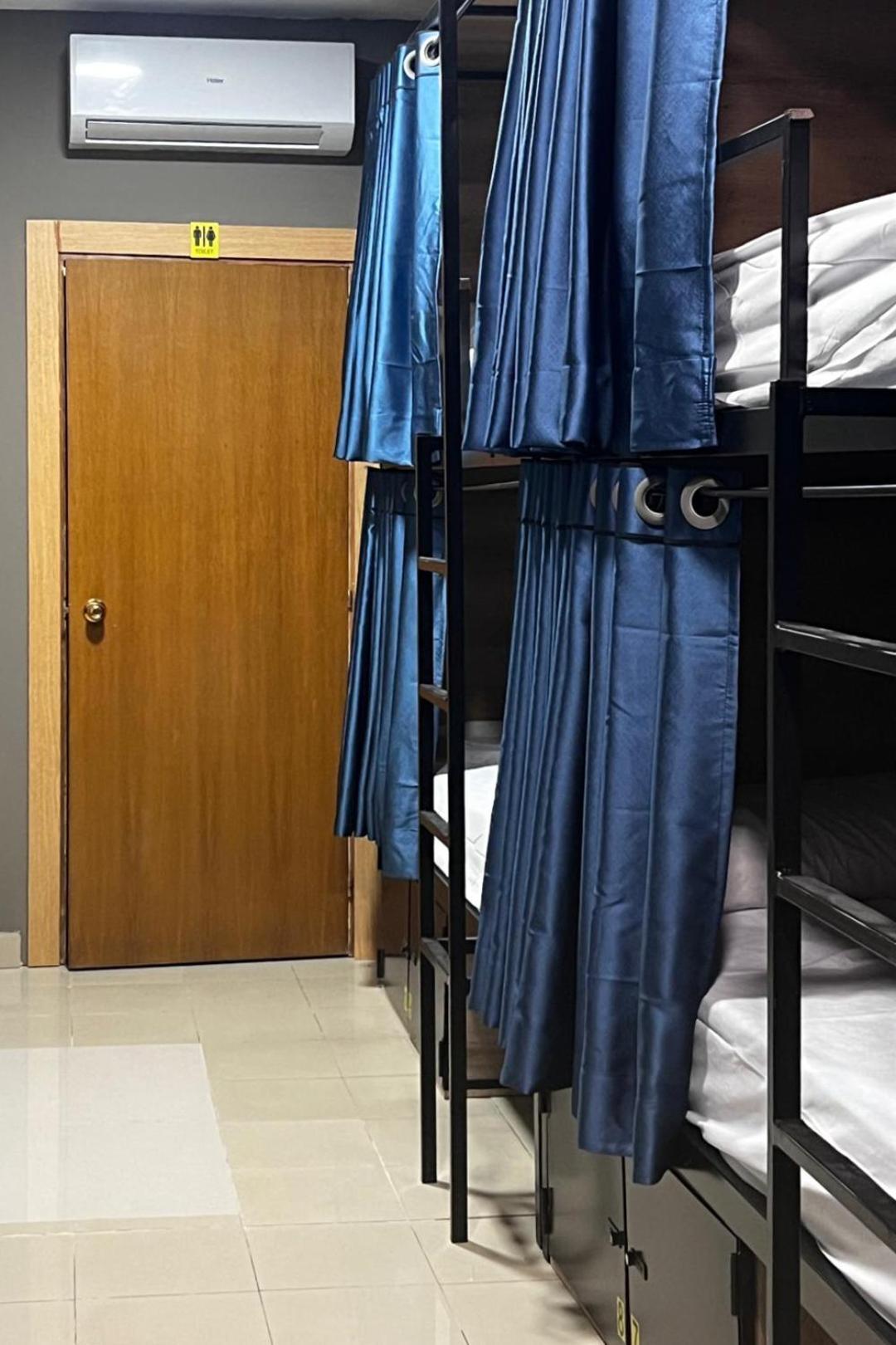 Hostel Estrella 20 马德里 外观 照片