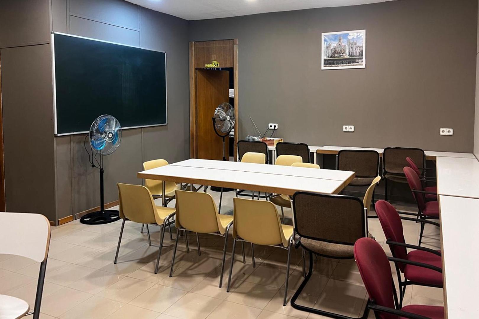 Hostel Estrella 20 马德里 外观 照片