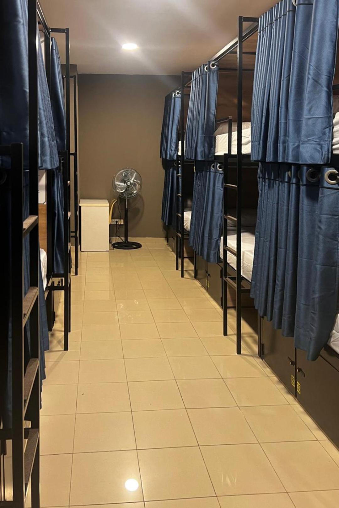 Hostel Estrella 20 马德里 外观 照片